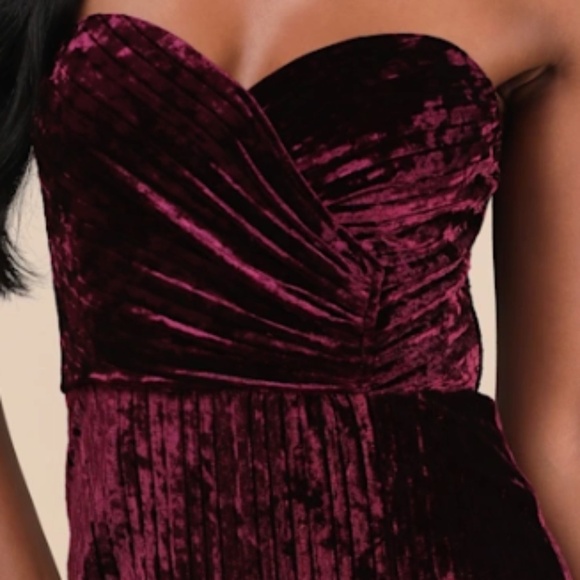 LULU's Prom Wedding Special Event Modern Chic Sexy Velvet Maxi Dress - Picture 4 of 5